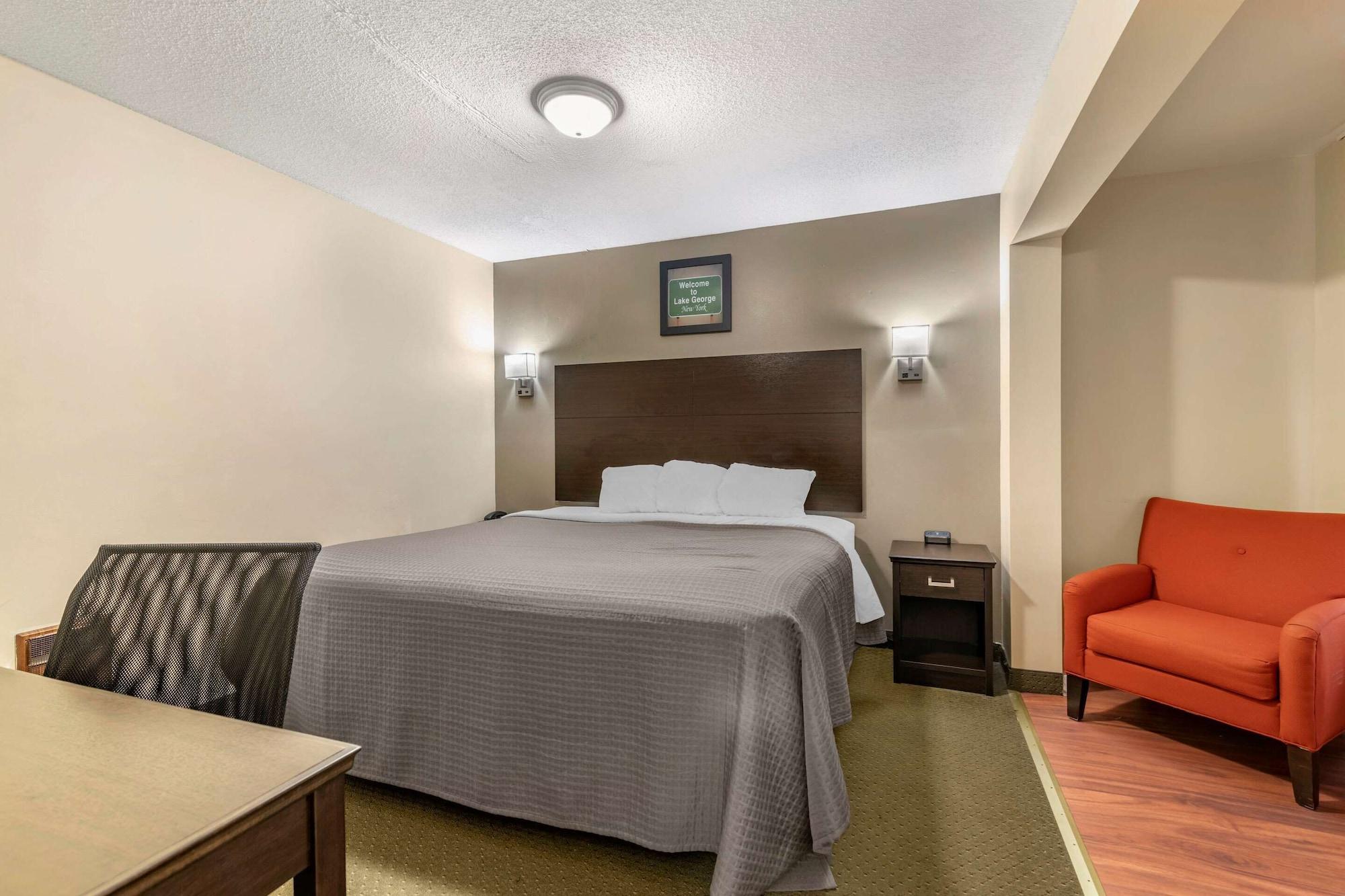 Rodeway Inn Lake George Outlets 외부 사진