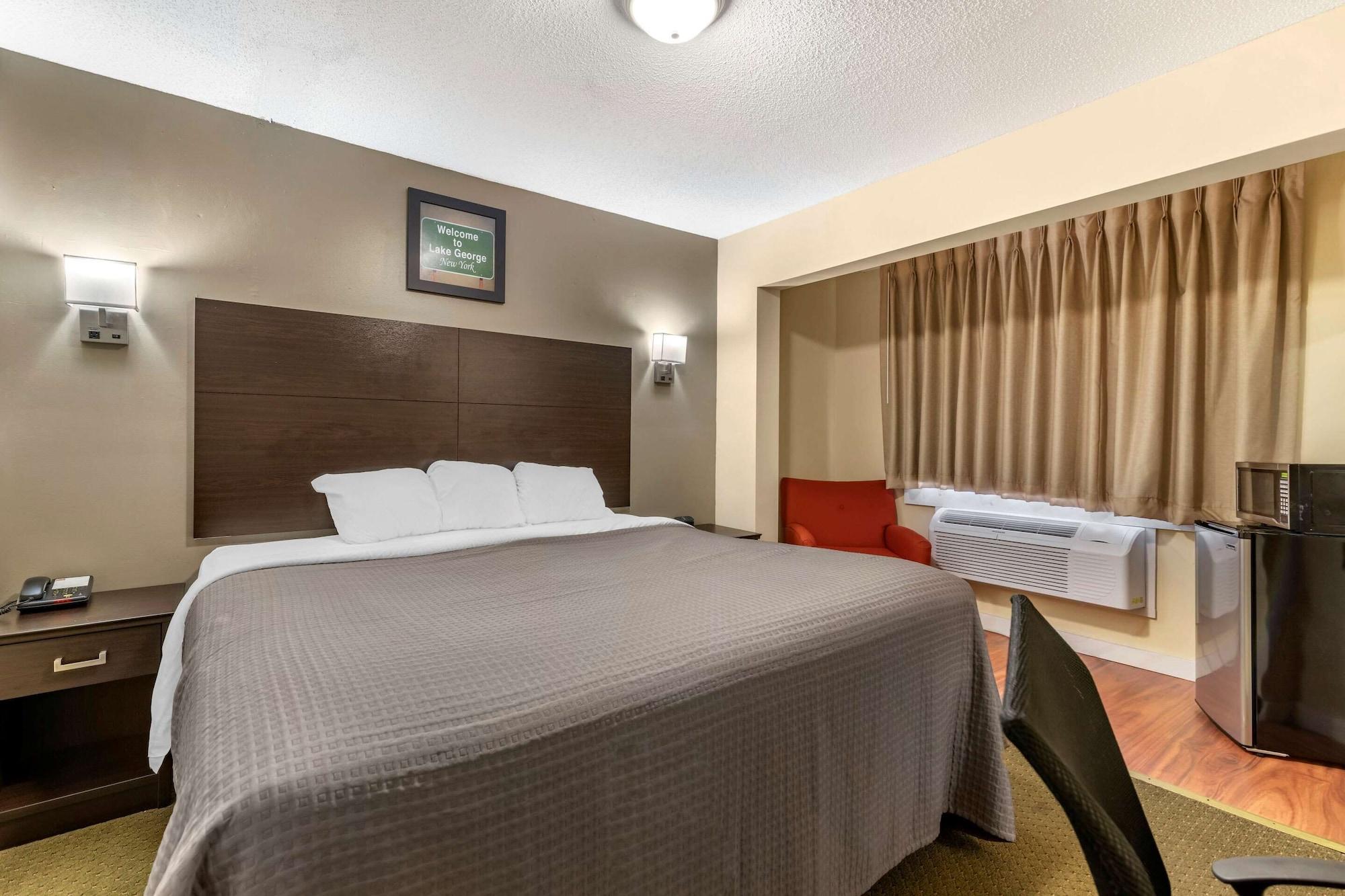 Rodeway Inn Lake George Outlets 외부 사진